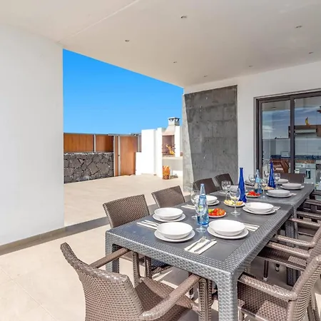 Villa Aurora By Playa Blanca