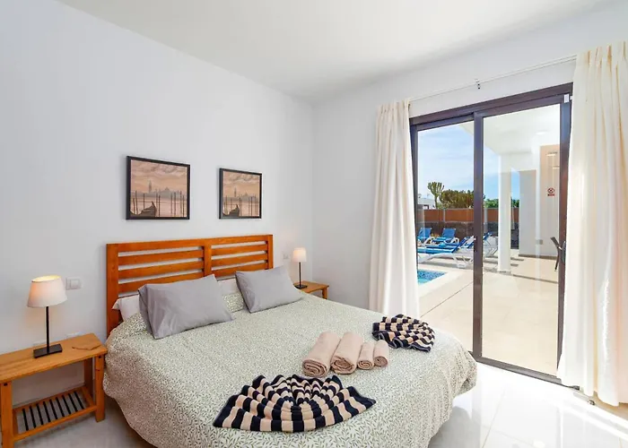 וילה Aurora By *