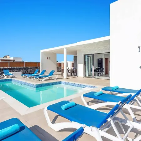 Aurora By * 普拉亚布兰卡